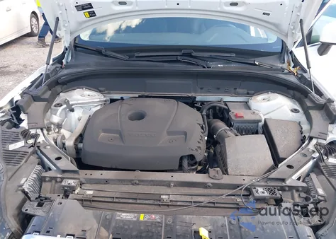 2021 Volvo Xc60 T5 Momentum из США, поврежденный, VIN YV4102DK6M1826828